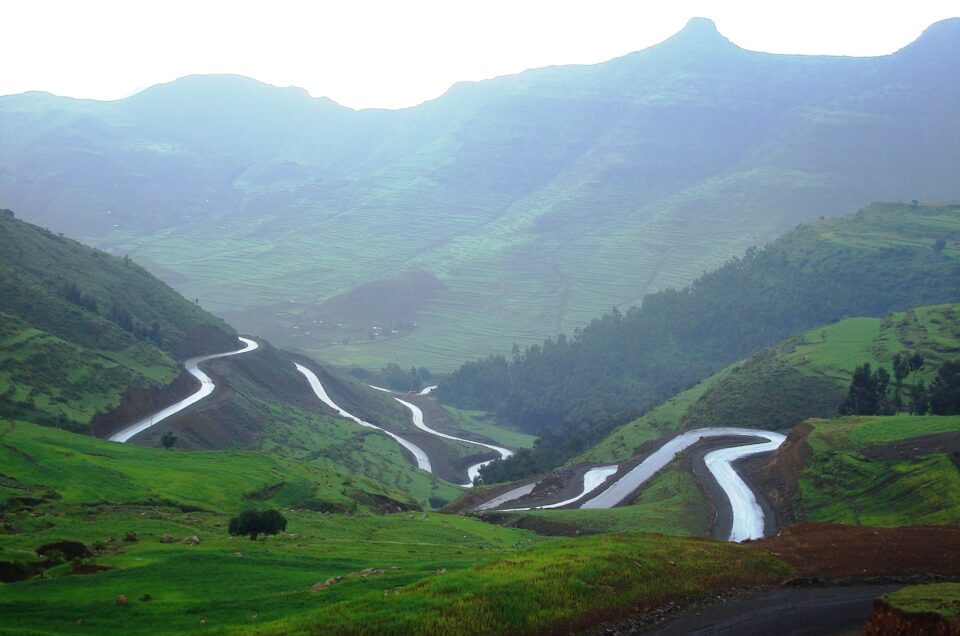 SOUTHERN ETHIOPIA 
AND BALE MOUNTAINS